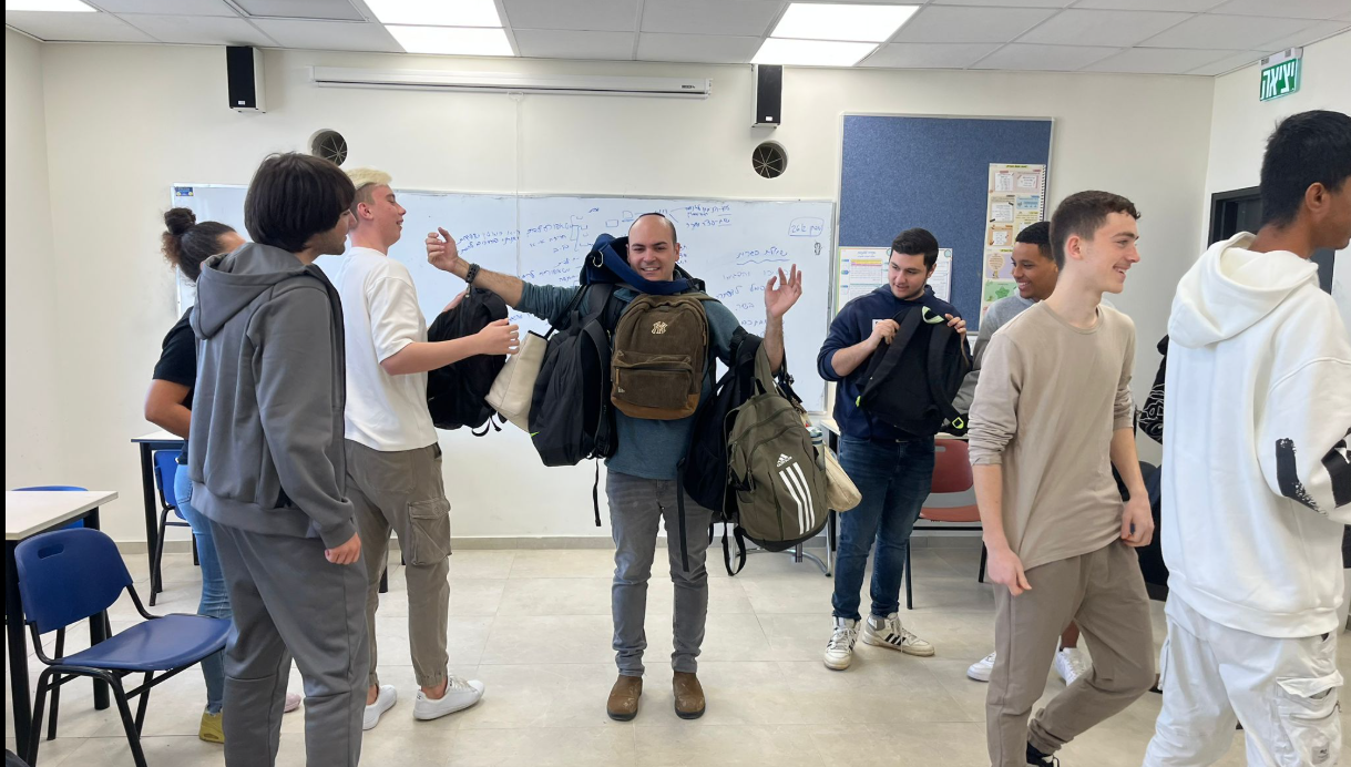 סדנת אדם ומחשבה בשכבת י״א – תרגיל חווייתי